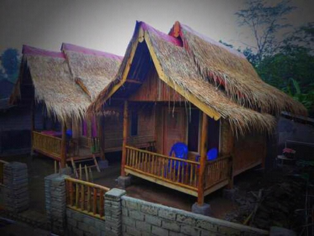 Tereng Wilis Bungalows تيتيباتو المظهر الخارجي الصورة